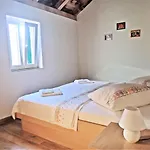 - Paklenica Riviera 35328 Apartman *